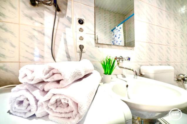 לבוב Apartment Near Opera On Horodotska 11 מראה חיצוני תמונה